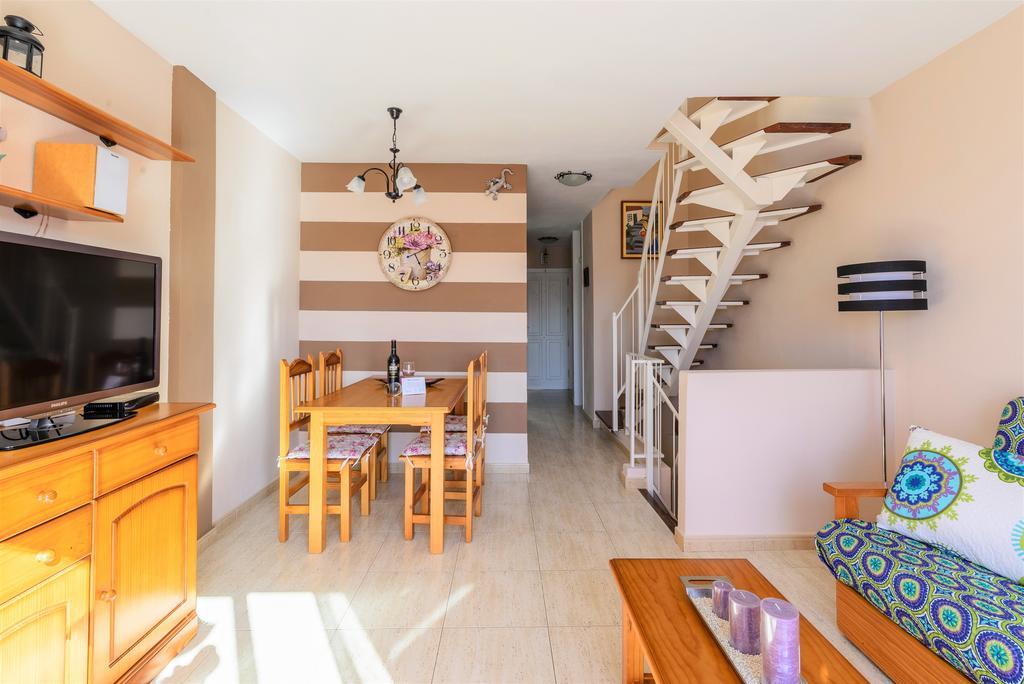 Casa Deborah Villa Каляо Салвахе Екстериор снимка